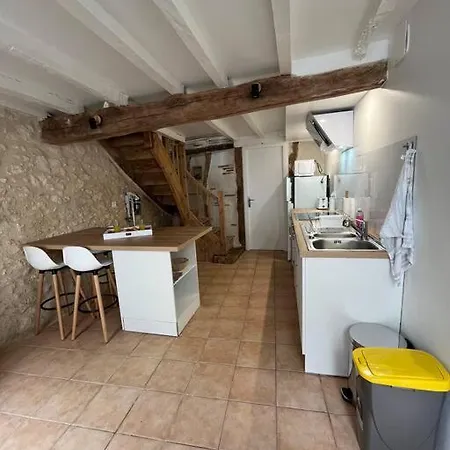 Σπίτι διακοπών La Pierre Pourpre