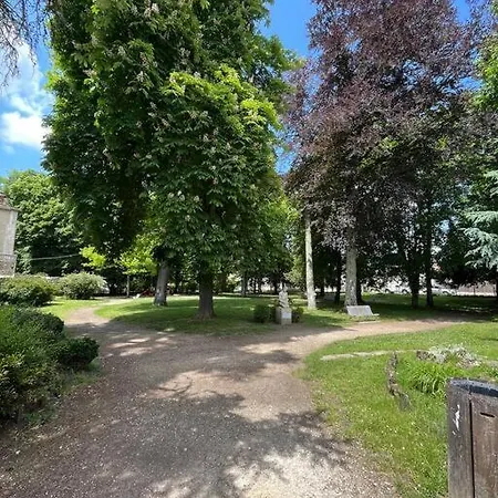 La Pierre Pourpre Eymet