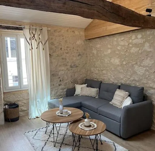 Ferienhaus La Pierre Pourpre *