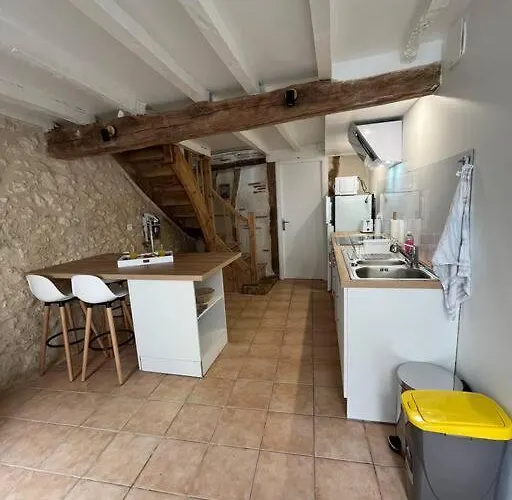 Ferienhaus La Pierre Pourpre