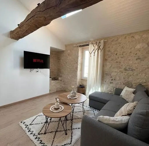 Ferienhaus La Pierre Pourpre *