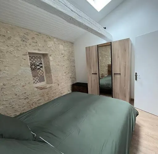 La Pierre Pourpre Eymet